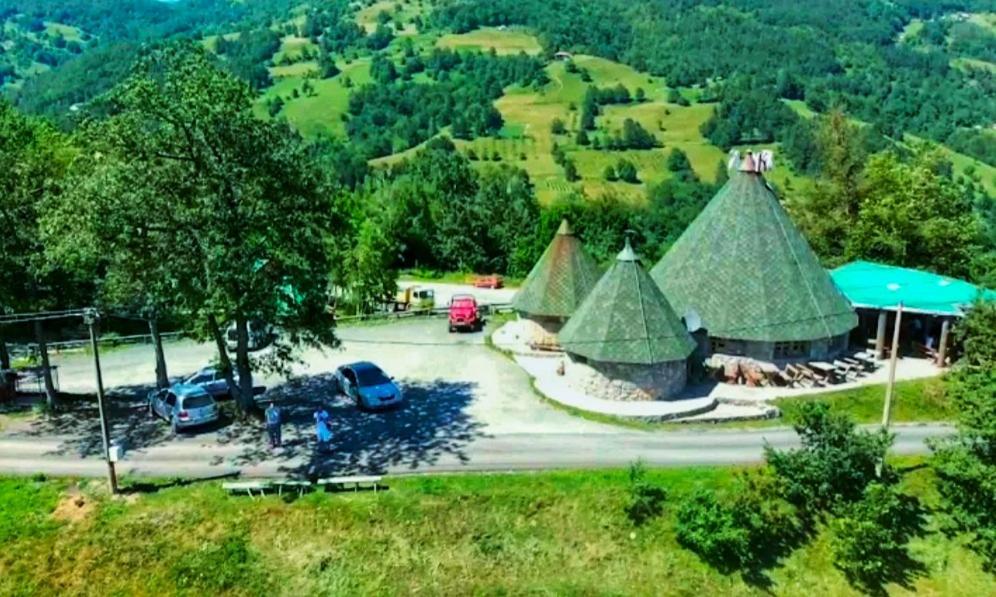 Kozak Apartments & Restaurant Mojkovac Exteriör bild