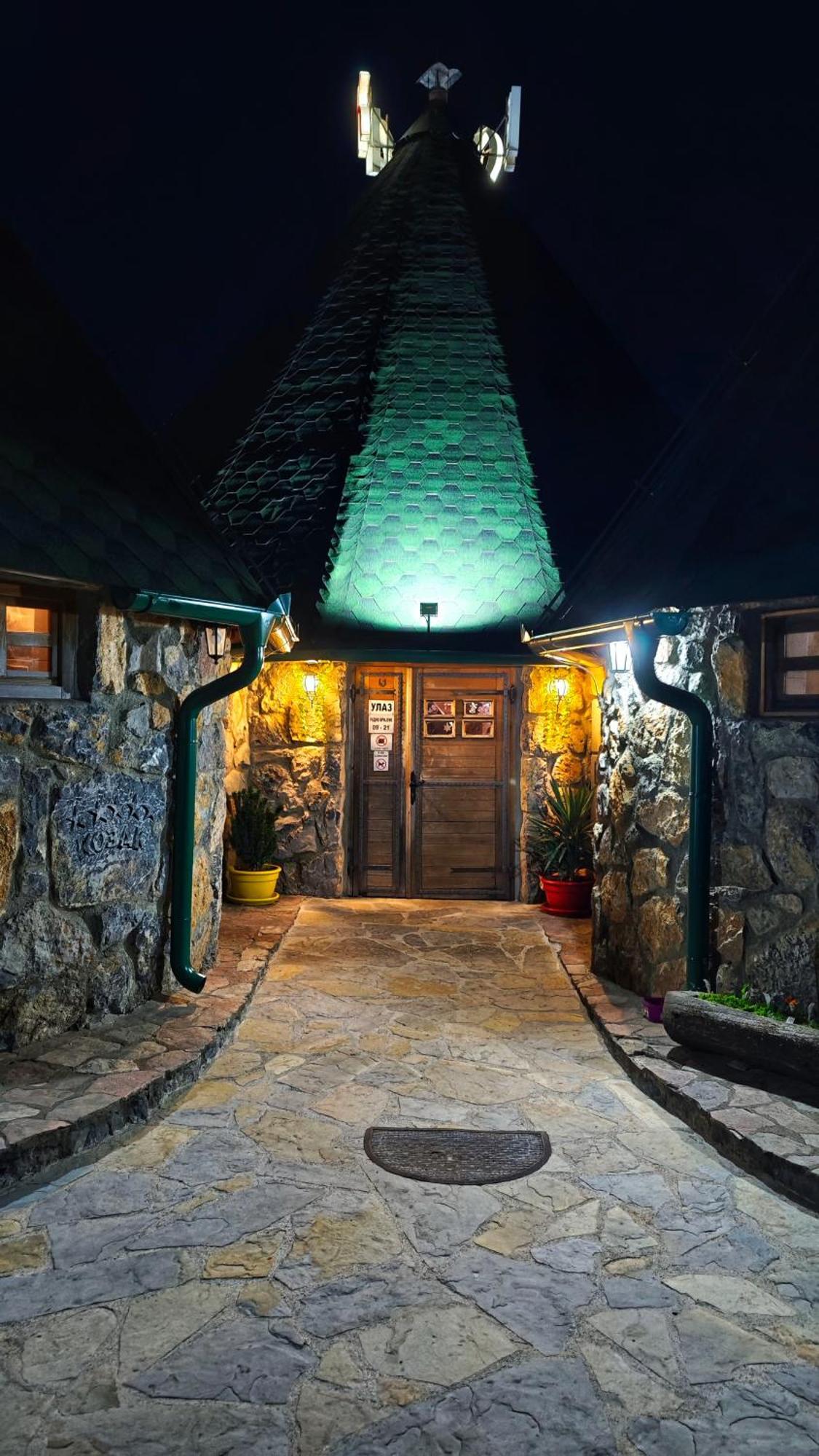Kozak Apartments & Restaurant Mojkovac Exteriör bild