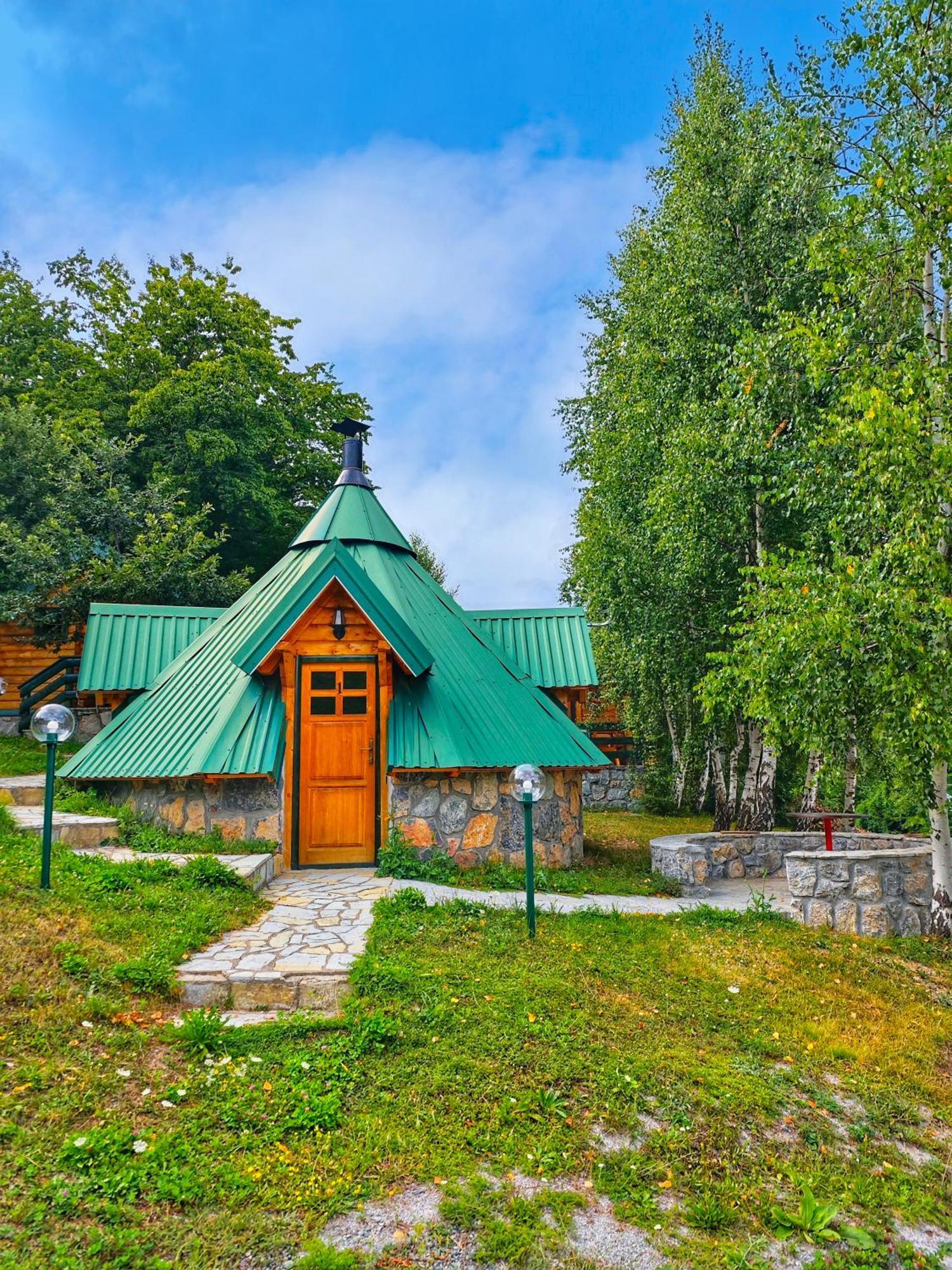 Kozak Apartments & Restaurant Mojkovac Exteriör bild